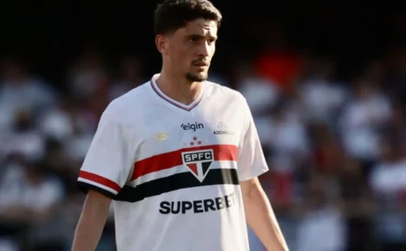 Lesão e adaptação tática explicam desempenho abaixo do esperado de Pablo Maia no São Paulo