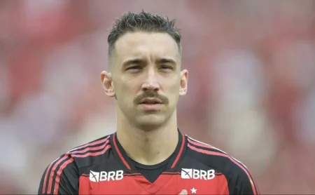 Léo Ortiz e ex-jogadores do Flamengo confirmados no Jogo das Estrelas de Zico no Maracanã