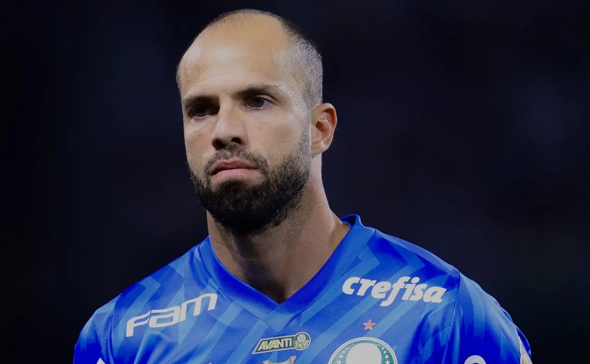 Marcelo Lomba em Reta Final no Palmeiras: Último Jogo? Marcelo Lomba em Reta Final no Palmeiras: Último Jogo?