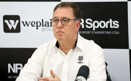 Marcelo Teixeira reconhece falha no trajeto do Santos e não comemora a permanência na Série A