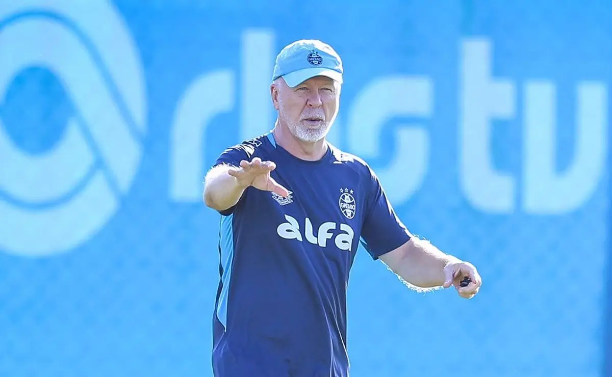 Marlon e Kannemann liberados: Mano Menezes recebe reforço inesperado após suspensão de punição no STJD Marlon e Kannemann liberados: Mano Menezes recebe reforço inesperado após suspensão de punição no STJD