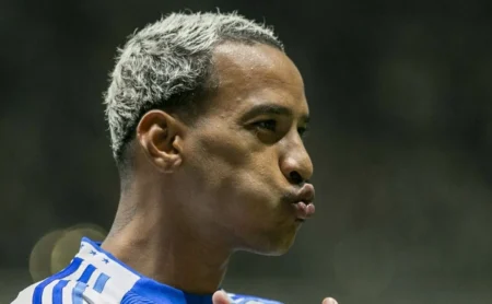 Matheus Pereira: Reviravolta e Contratação Agitam Bastidores do Palmeiras