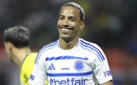 Matheus Pereira frustra planos do Palmeiras e negocia renovação com o Cruzeiro