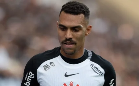 Matheuzinho atribui dificuldades na temporada ao ambiente extracampo no Corinthians: “Ano atípico” Matheuzinho atribui dificuldades na temporada ao ambiente extracampo no Corinthians: “Ano atípico”