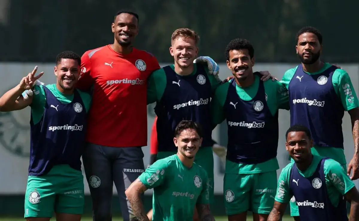 Palmeiras: Saída Definida Após Eliminação na Libertadores; Micael Fora em 2026 Palmeiras: Saída Definida Após Eliminação na Libertadores; Micael Fora em 2026