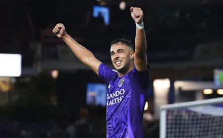 Palmeiras de olho em Martín Ojeda e planeja alternativa para o meio-campo caso Veiga saia Palmeiras de olho em Martín Ojeda e planeja alternativa para o meio-campo caso Veiga saia