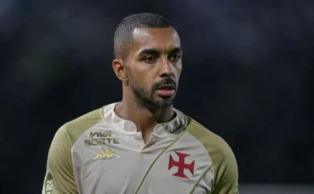 Paulo Henrique recorda gol contra em Fluminense x Vasco e expõe bastidores: “Falha inaceitável” Paulo Henrique recorda gol contra em Fluminense x Vasco e expõe bastidores: “Falha inaceitável”