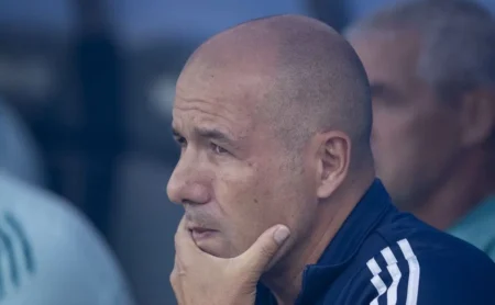 Pedro Lourenço revela incerteza sobre o futuro de Jardim no Cruzeiro: Há desejo de não continuar Pedro Lourenço revela incerteza sobre o futuro de Jardim no Cruzeiro: "Há desejo de não continuar"