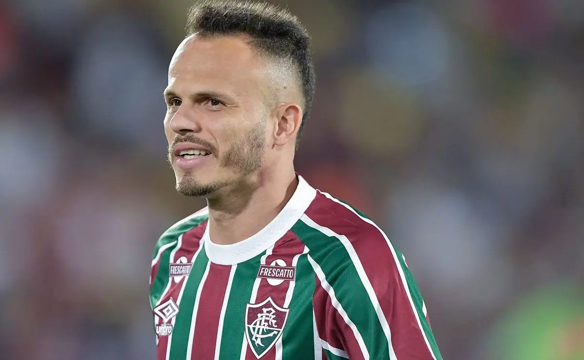 Renê Alerta Fluminense: Reta Final Exige Atenção Máxima Renê Alerta Fluminense: Reta Final Exige Atenção Máxima