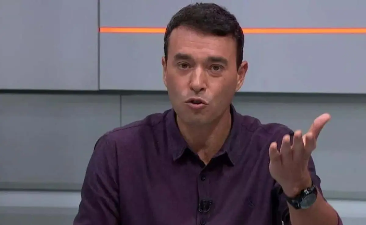 Rizek questiona com veemência o risco de rebaixamento do Internacional: Como se explica? Rizek questiona com veemência o risco de rebaixamento do Internacional: "Como se explica?"