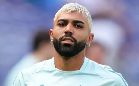Saída de Gabigol do Cruzeiro se aproxima e reacende esperanças no Corinthians Saída de Gabigol do Cruzeiro se aproxima e reacende esperanças no Corinthians
