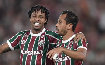Santos avalia situação de Lima, do Fluminense, e planeja possível investida para 2026 Santos avalia situação de Lima, do Fluminense, e planeja possível investida para 2026