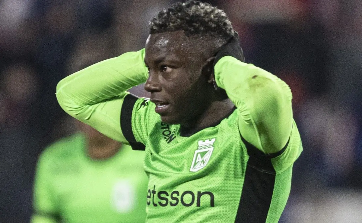 Santos estuda liberar Morelos para o Atlético Nacional em troca de Hinestroza em 2026 Santos estuda liberar Morelos para o Atlético Nacional em troca de Hinestroza em 2026