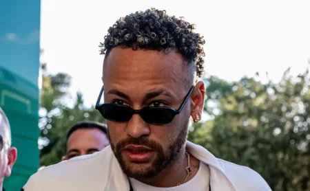 Santos inicia pré-temporada de 2026 sem Neymar e aposta em treinos online para agilizar preparação