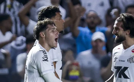 Santos mantém Rollheiser e impede transferência para Independiente ou Racing