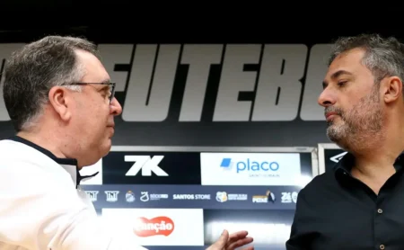 Santos renegocia acordo por Guilherme e lucrará cerca de R$ 10 milhões Santos renegocia acordo por Guilherme e lucrará cerca de R$ 10 milhões