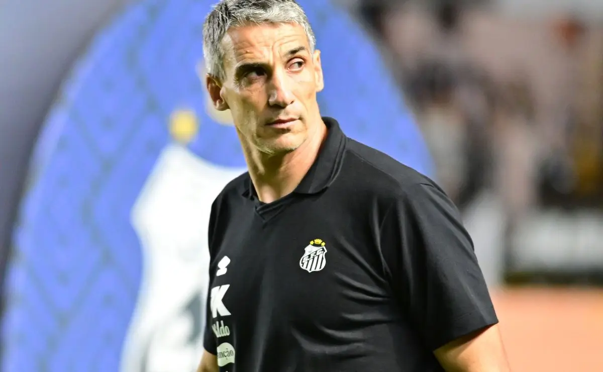 Santos repensa trajetória para 2026 e debate futuro de Vojvoda com nova perspectiva