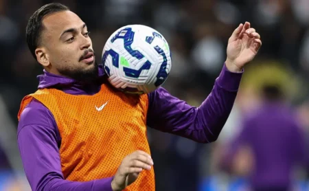 Shakhtar abre negociação por Maycon com o Corinthians e acordo se aproxima