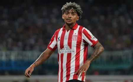 São Paulo diminui as chances de contratar Cristian Medina após classificação do Estudiantes para a Libertadores São Paulo diminui as chances de contratar Cristian Medina após classificação do Estudiantes para a Libertadores