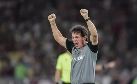 São Paulo em compasso de espera, Vasco acelera e Diniz busca Brenner