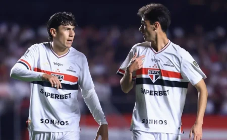 São Paulo planeja troca com Botafogo envolvendo Ferraresi, Pablo Maia e Rodriguinho