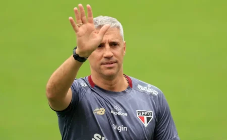 São Paulo se anima com até cinco retornos e pode ganhar reforços importantes contra o Inter no Brasileirão Betano São Paulo se anima com até cinco retornos e pode ganhar reforços importantes contra o Inter no Brasileirão Betano