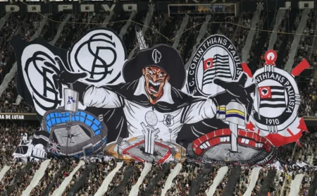 Torcida fiel confia no título da Copa do Brasil e exige entrega do Corinthians no Maracanã