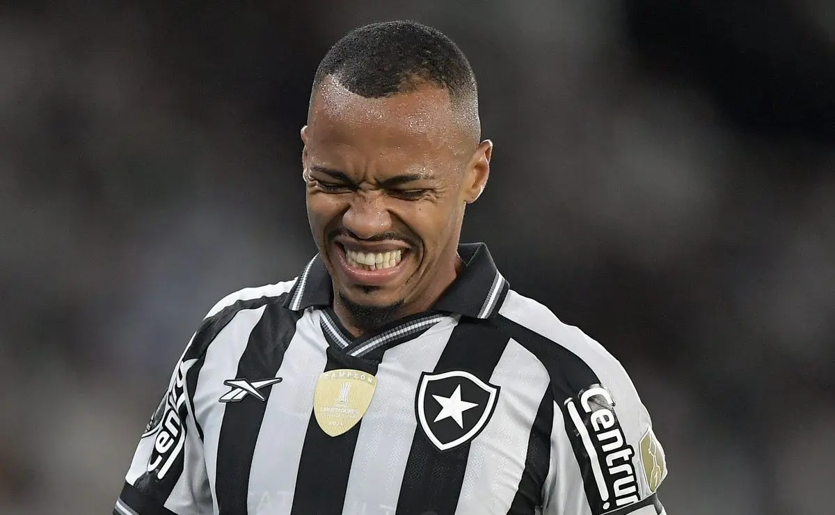 Transferência de Marlon Freitas para o São Paulo gera insatisfação na diretoria do Botafogo Transferência de Marlon Freitas para o São Paulo gera insatisfação na diretoria do Botafogo