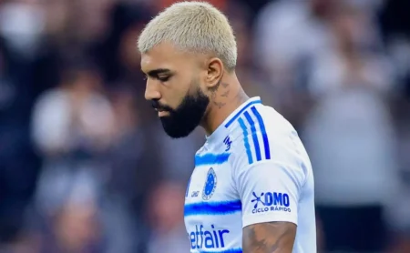 Troca de Fagner por Gabigol: Corinthians aprova e bastidores entram em ebulição Troca de Fagner por Gabigol: Corinthians aprova e bastidores entram em ebulição