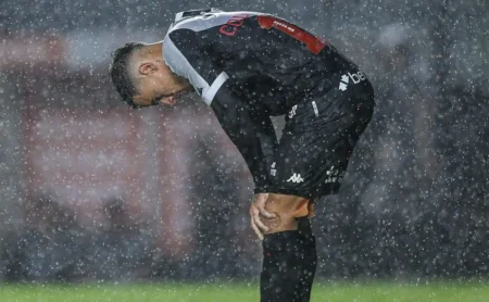 Vasco busca reação e tenta superar histórico de 22,22% em semifinais da Copa do Brasil Vasco busca reação e tenta superar histórico de 22,22% em semifinais da Copa do Brasil