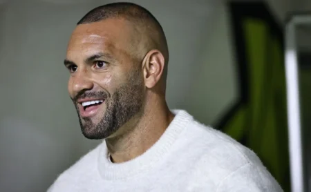 Weverton deseja salário de R$ 1,5 milhão e Grêmio informa ao Palmeiras que não contratará o goleiro Weverton deseja salário de R$ 1,5 milhão e Grêmio informa ao Palmeiras que não contratará o goleiro