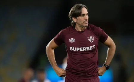 Zubeldía supera marca de Renato Gaúcho no Brasileirão em menos tempo