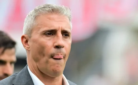 Clima em Crespo: Nova diretoria e treinador aberto a explicações