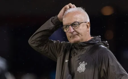 Corinthians retoma os treinos e se prepara para o clássico contra o Santos pelo Campeonato Paulista