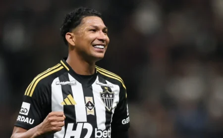 Corinthians não contratará Rony por R$ 25 milhões; atacante é monitorado nos bastidores