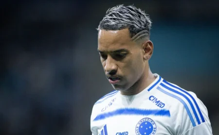 Cruzeiro marca reunião para discutir com Matheus Pereira em meio ao interesse do Palmeiras Cruzeiro marca reunião para discutir com Matheus Pereira em meio ao interesse do Palmeiras