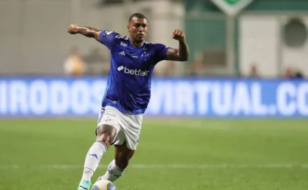 Cruzeiro: Tite pode escalar Walace no meio-campo, ao lado de Gerson