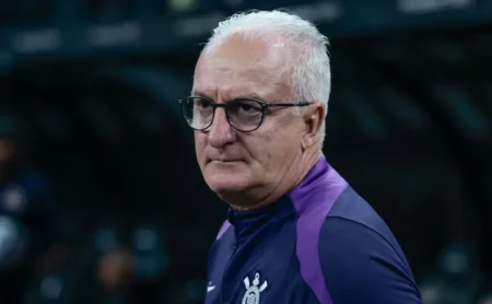 Dorival pode apostar em Kayke e Dieguinho para reforçar o ataque do Corinthians após perdas no elenco