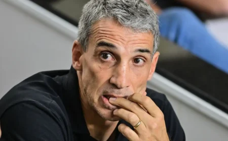 Escalação do Santos: Vojvoda promove mudanças e Gabigol deve ser titular contra o Corinthians