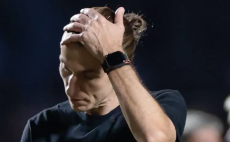 Filipe Luís terá que neutralizar Breno Bidón na final da Supercopa do Brasil