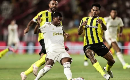 Flamengo aposta no time sub-20 no Carioca contra Vasco e Fluminense e corre risco de rebaixamento