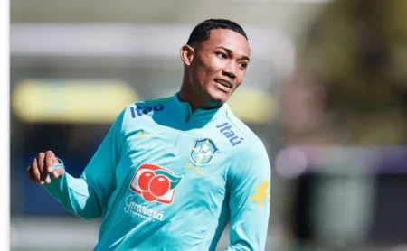 Flamengo busca superar Santos, Grêmio e Internacional na disputa por Raykkonen