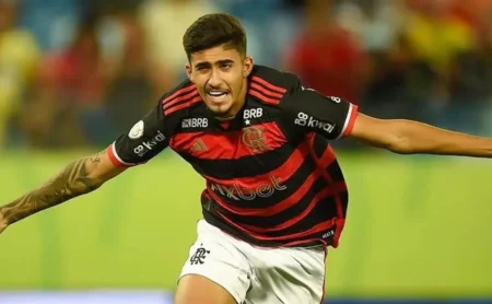 Flamengo reage e Guilherme Gomes marca no empate com o Bangu pelo Carioca