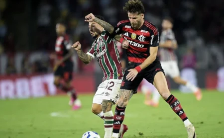 Flamengo segue invicto no Carioca e busca manter domínio sobre o Fluminense no Maracanã