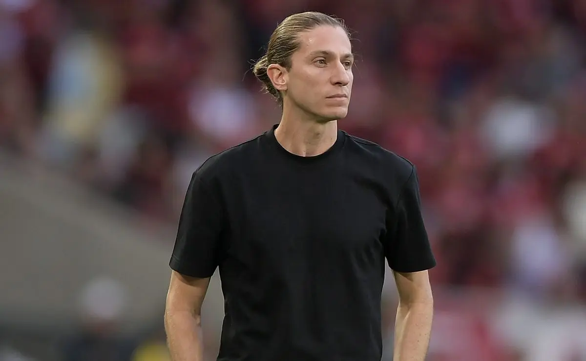 Flamengo terá duas temporadas consecutivas com o mesmo técnico pela primeira vez em 14 anos, após renovação com Filipe Luís Flamengo terá duas temporadas consecutivas com o mesmo técnico pela primeira vez em 14 anos, após renovação com Filipe Luís