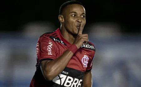 Flamengo tem 70% de aproveitamento em estreias no Carioca nas últimas dez edições