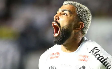 Gabigol detalha gol contra o Corinthians e critica bola do Paulistão: “Horrível”