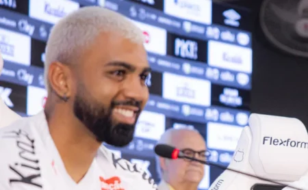 Gabigol ressalta respeito ao Flamengo, mas admite comemoração em caso de provocação pelo Santos