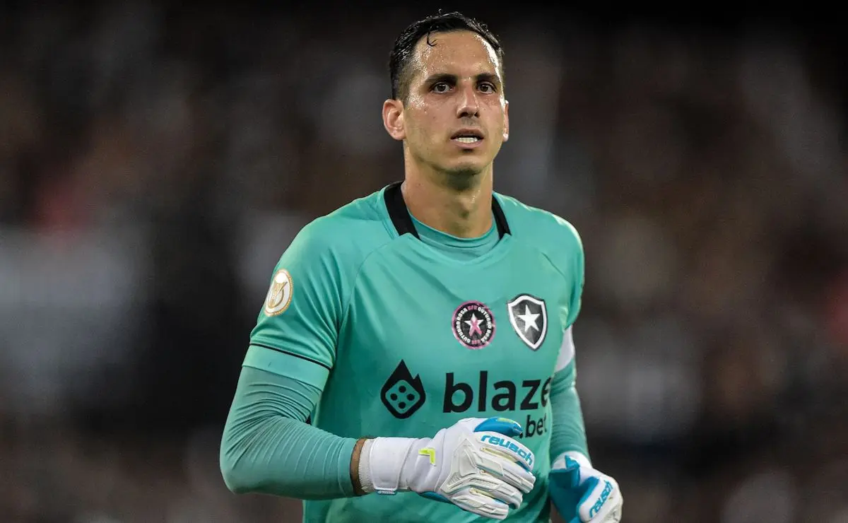 Gatito Fernández, ex-jogador do Botafogo, interessa ao Sport para a Série B do Brasileirão Gatito Fernández, ex-jogador do Botafogo, interessa ao Sport para a Série B do Brasileirão