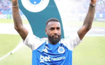 Gerson entra para o top-7 de brasileiros com maior movimentação financeira no futebol após adquirir o Cruzeiro Gerson entra para o top-7 de brasileiros com maior movimentação financeira no futebol após adquirir o Cruzeiro